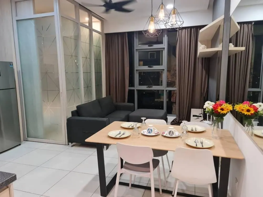 The Robertson Residence Kuala Lumpur With City Views דירה