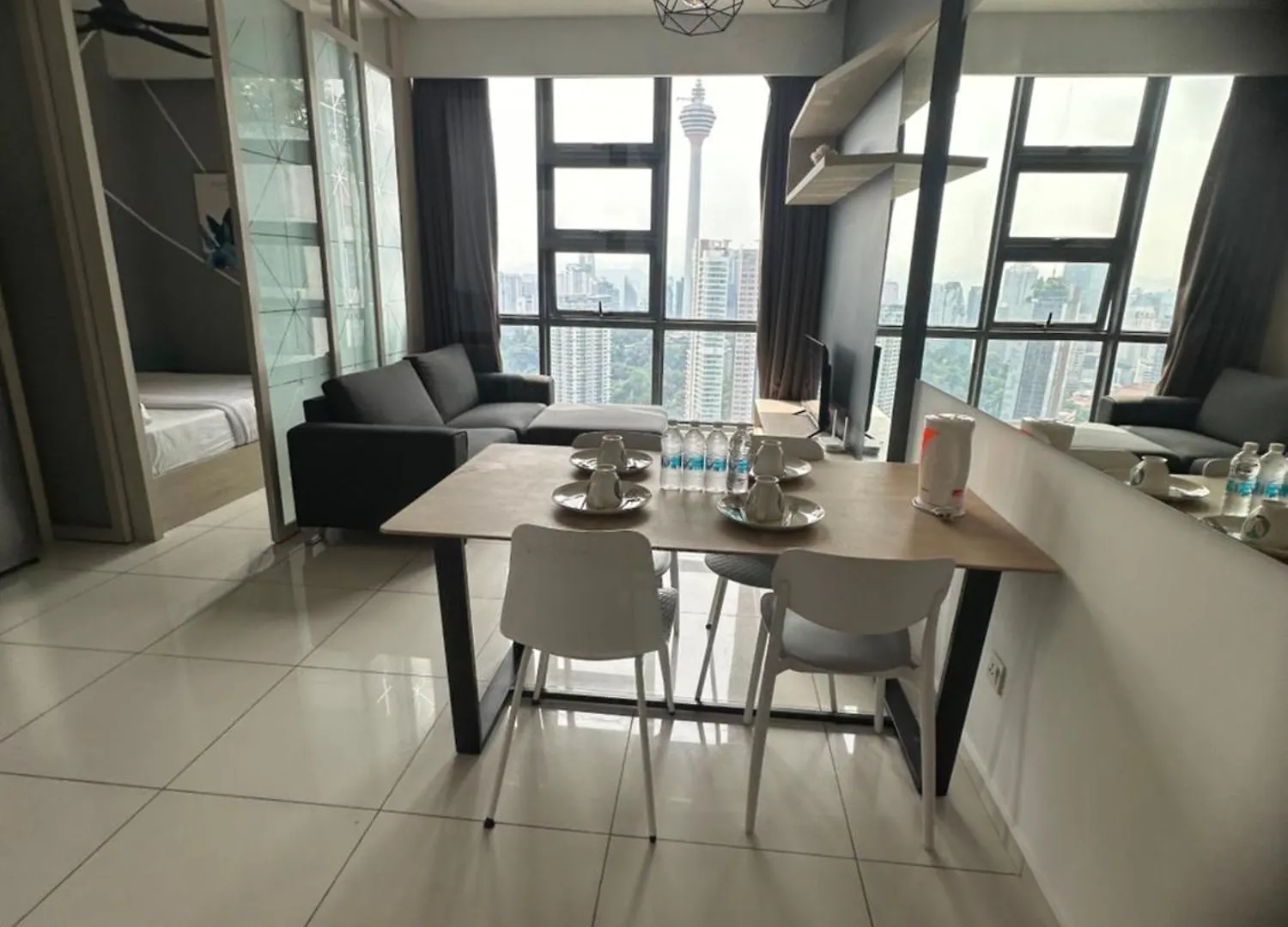 The Robertson Residence Kuala Lumpur With City Views Lägenhet