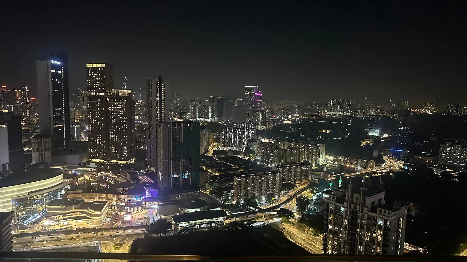 Апартаменты The Robertson Residence Kuala Lumpur With City Views Малайзия